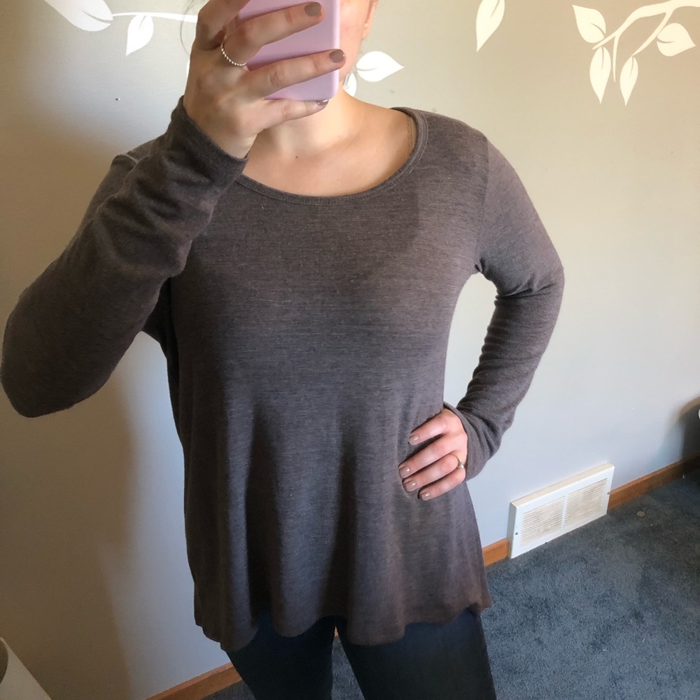 Open back sweater - Picture 2 of 4